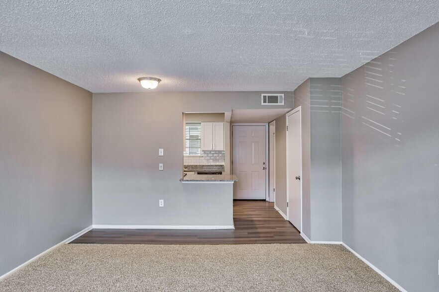 More Photos Of 5431 Essen Ln, Baton Rouge Apartments For Sale