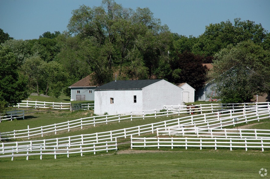 Primary Photo Of 261 Bullville Rd, Montgomery Horse Stables For Sale