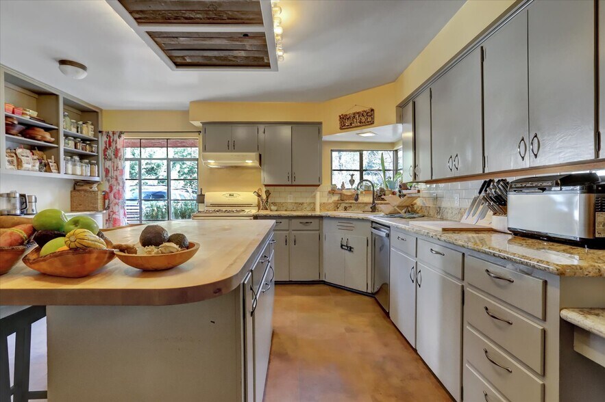 More Photos Of 14724 N Bloomfield Rd, Nevada City Flex For Sale