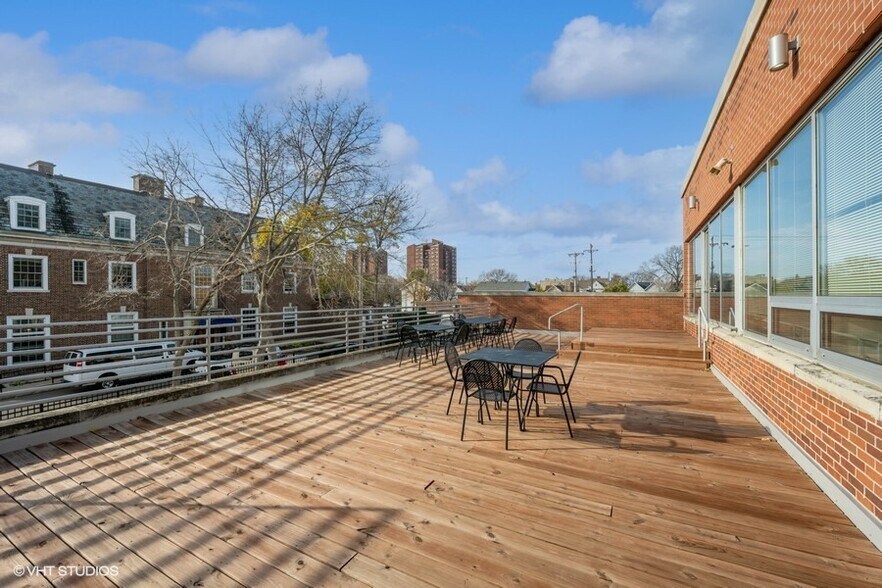 More Photos Of 2304 Park Ave, Minneapolis Medical For Sale