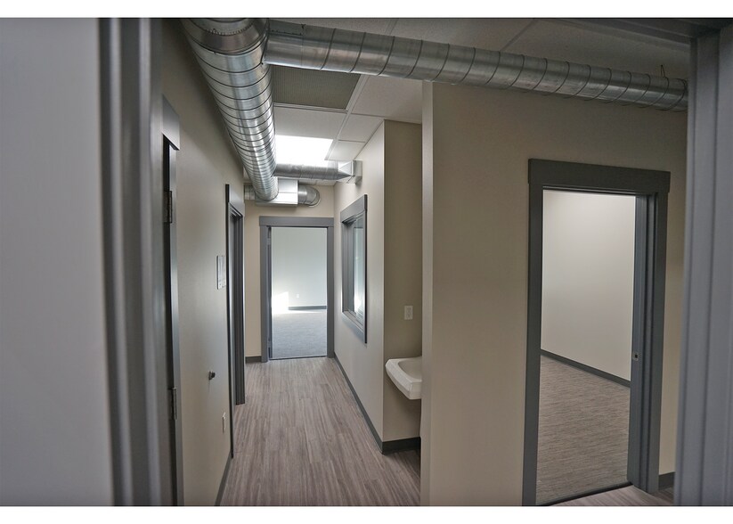 More Photos Of 2804 Main St, Union Gap General Retail For Lease