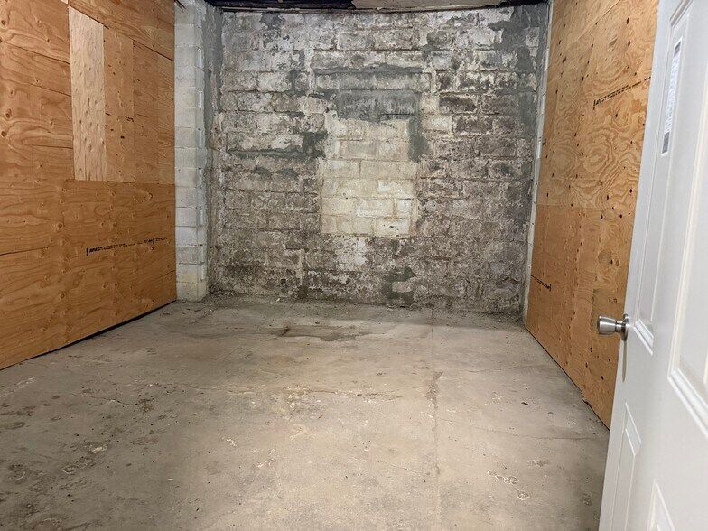 More Photos Of 87 Tremont st, New Bedford Industrial For Sale