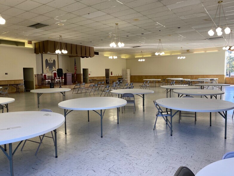 More Photos Of 3401 Cedar Ln, Portsmouth Lodge Meeting Hall For Sale