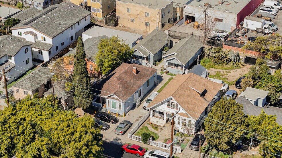 More Photos Of 515 E 21st St, Los Angeles Apartments For Sale