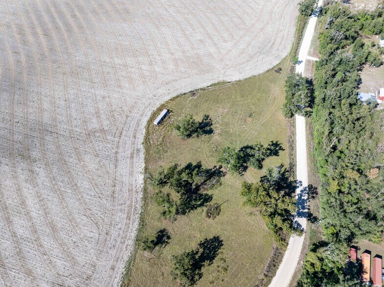 More Photos Of TBD NE Daisy St st, Madison Land For Sale