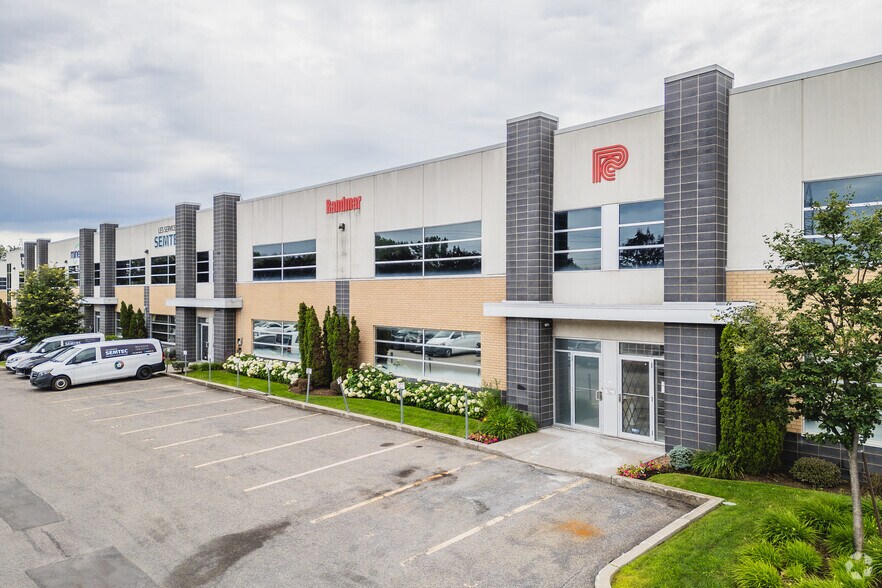More Photos Of 9251-9283 Thimens Rue, Pierrefonds Light Distribution For Lease