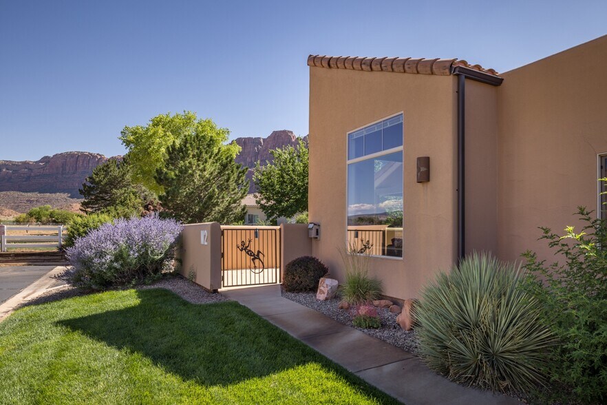 More Photos Of 3686 Spanish Valley Dr, Moab Specialty For Sale