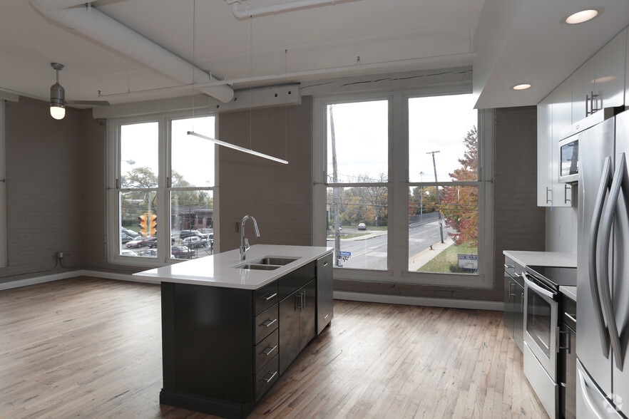 More Photos Of 2658 Scranton Rd, Cleveland Apartments For Lease