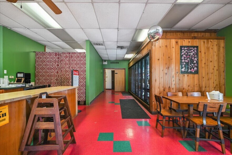 More Photos Of 1904 PA-940, Pocono Pines General Retail For Sale