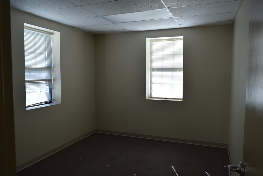 More Photos Of 149-151 Freeman St, Tullahoma Office Residential For Sale