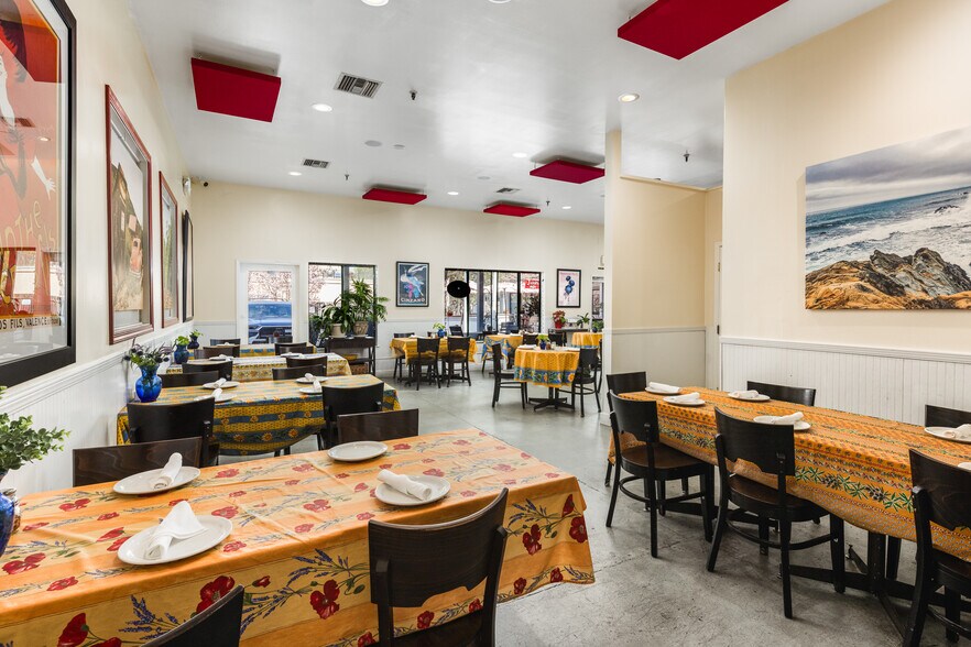 More Photos Of 1260-1278 Broadway, Sonoma Freestanding For Sale