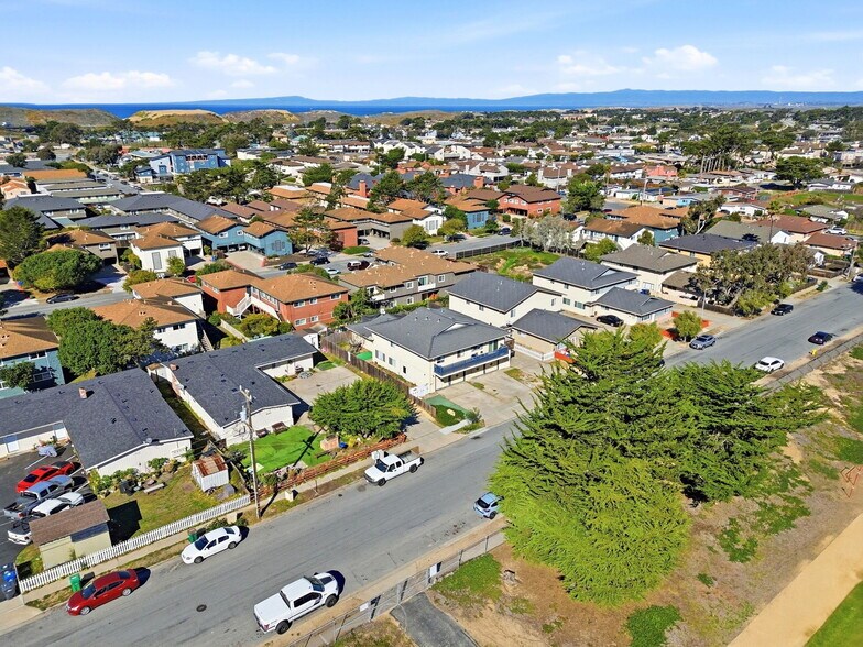 More Photos Of 3047 Zanetta Dr, Marina Apartments For Sale