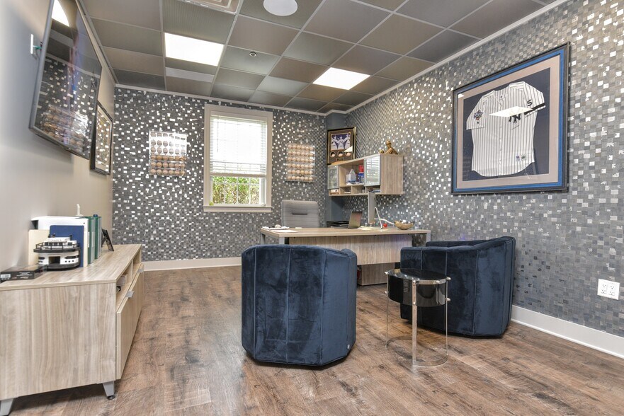 More Photos Of 2 Forest Ave, Oradell Medical For Sale