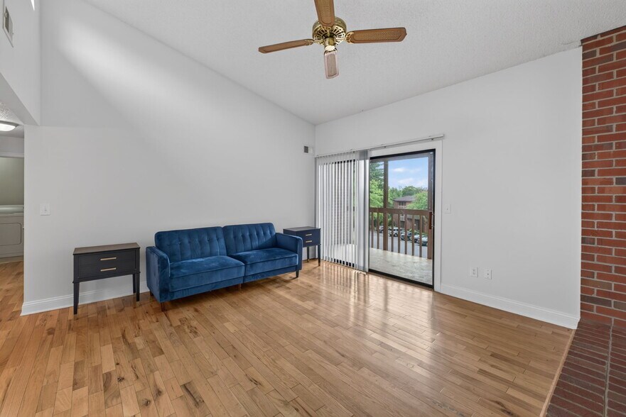 More Photos Of 125 Turtle Creek Rd, Charlottesville Apartments For Sale
