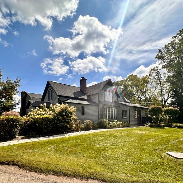 More Photos Of 1350 N Old Rand Rd, Wauconda Warehouse For Lease