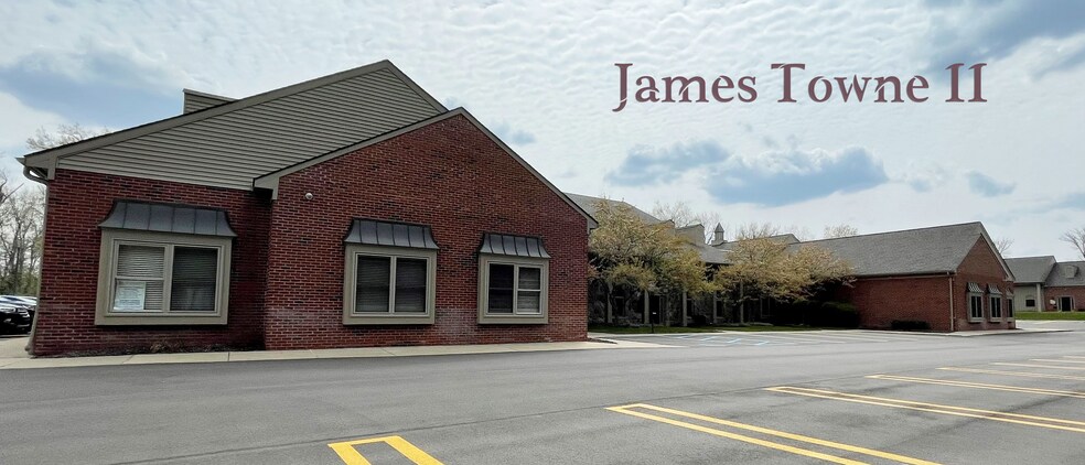 Primary Photo Of 37601-37649 Pembroke Ave, Livonia Office For Lease