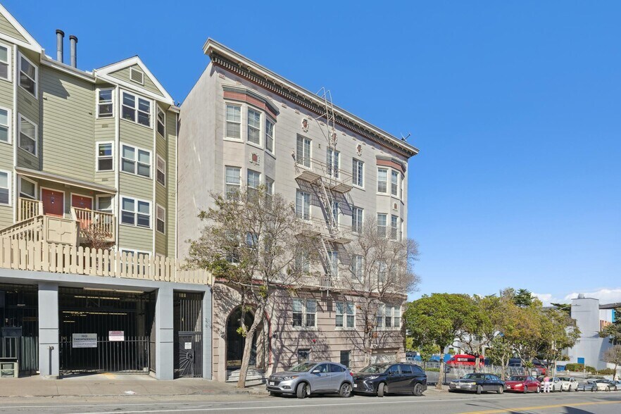 More Photos Of 924 Fulton St, San Francisco Apartments For Sale