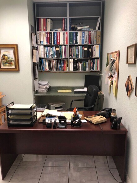 More Photos Of 2031 NW 22nd St, Pompano Beach Warehouse For Lease