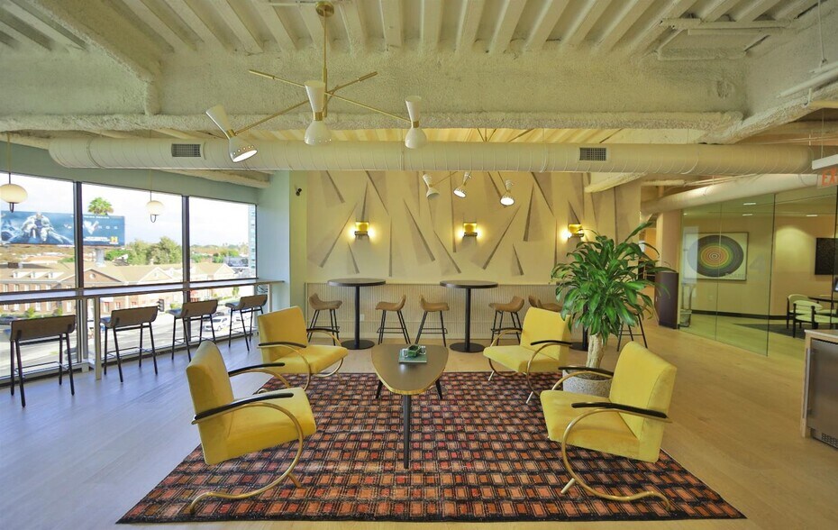 More Photos Of 8200 Wilshire Blvd, Beverly Hills Medical For Lease