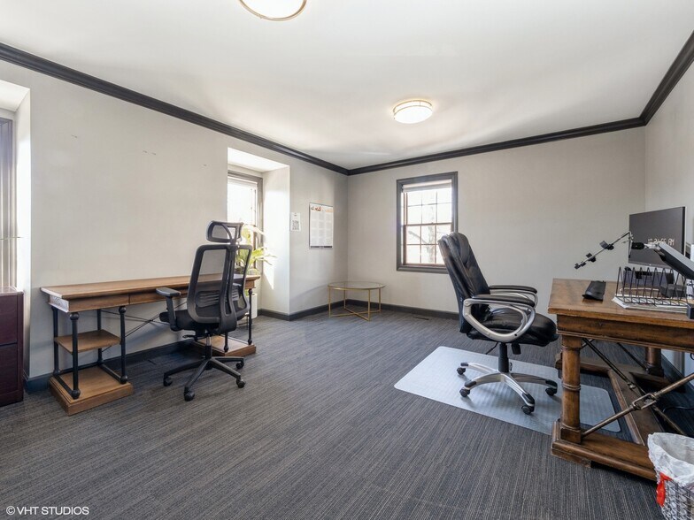 More Photos Of 1600 W Colonial Pky, Inverness Office For Lease