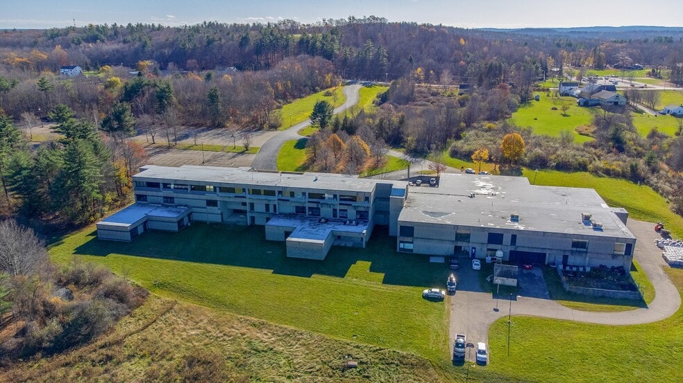 More Photos Of 275 Portsmouth Ave, Stratham Light Manufacturing For Sale