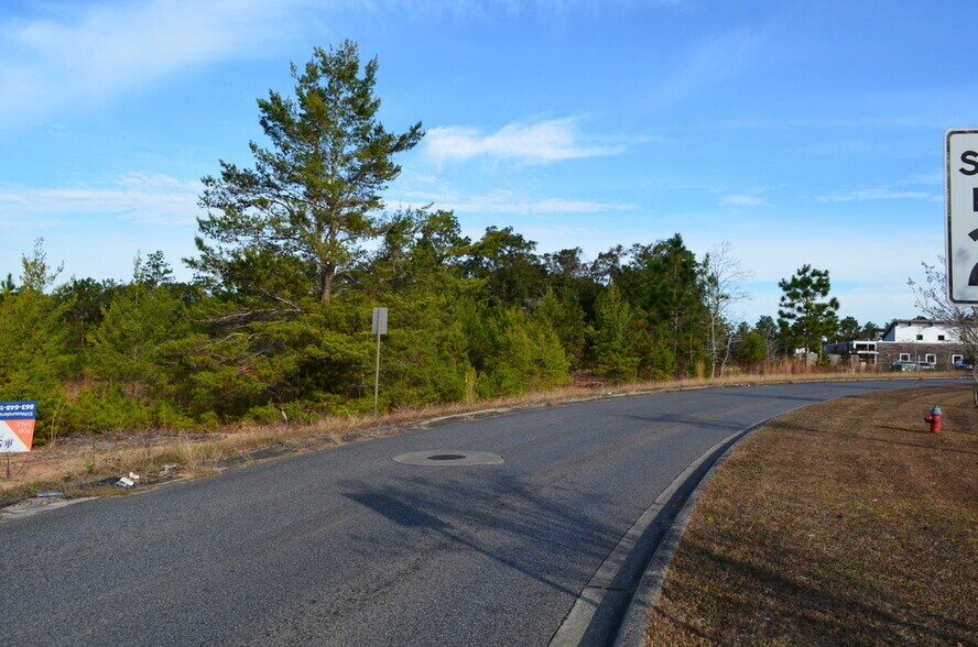 More Photos Of Redstone Avenue W, Crestview Land For Sale