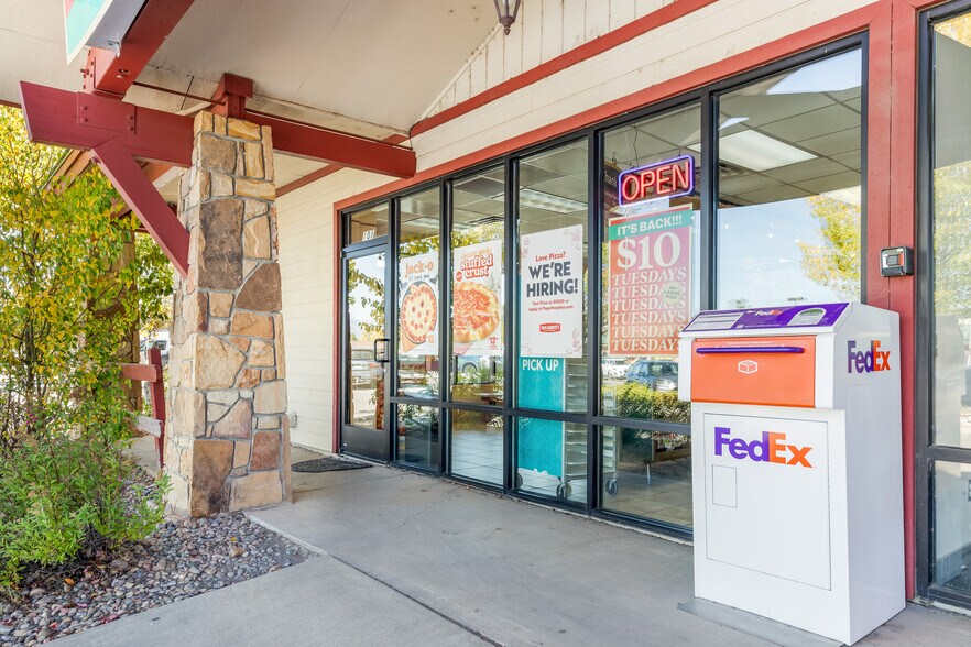 More Photos Of 140 Country Center Dr, Pagosa Springs Storefront For Sale