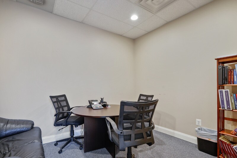 More Photos Of 4437 Brookfield Corporate Dr, Chantilly Office For Sale