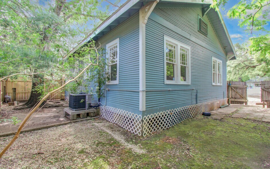 More Photos Of , League City Office For Sale