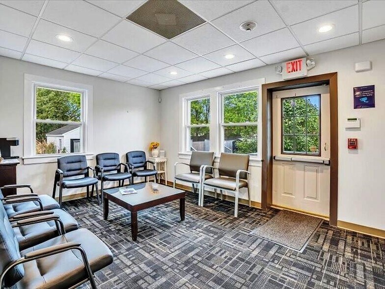 More Photos Of 6 Country Club Rd, West Oneonta Office For Sale