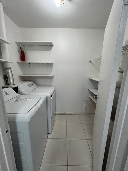 More Photos Of 17345-17355 Bush Rd, Jupiter Apartments For Sale