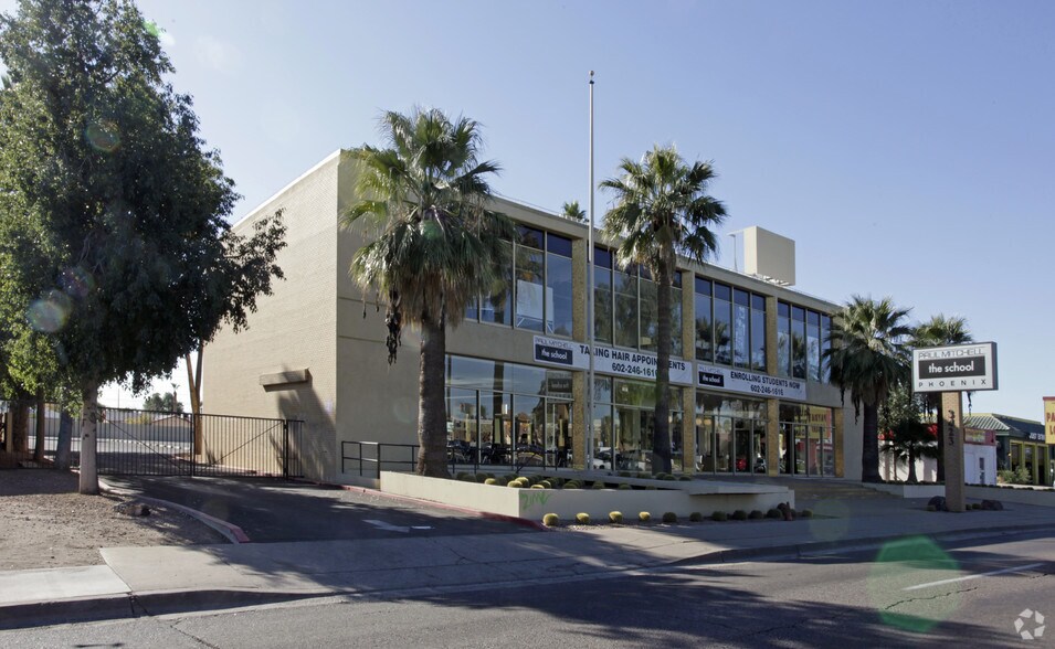 More Photos Of 3423 W Bethany Home Rd, Phoenix Office For Sale