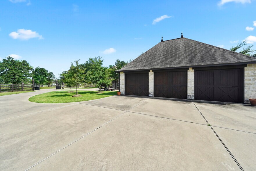 More Photos Of 26179 Highway 6, Hempstead Land For Sale