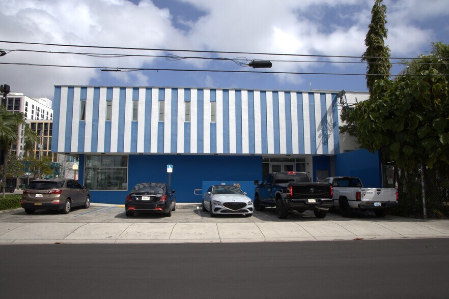 More Photos Of 2751 N Miami Ave, Miami Office For Sale