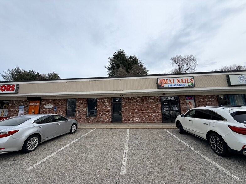 More Photos Of 210 Boston Rd, Chelmsford Storefront Retail Office For Lease