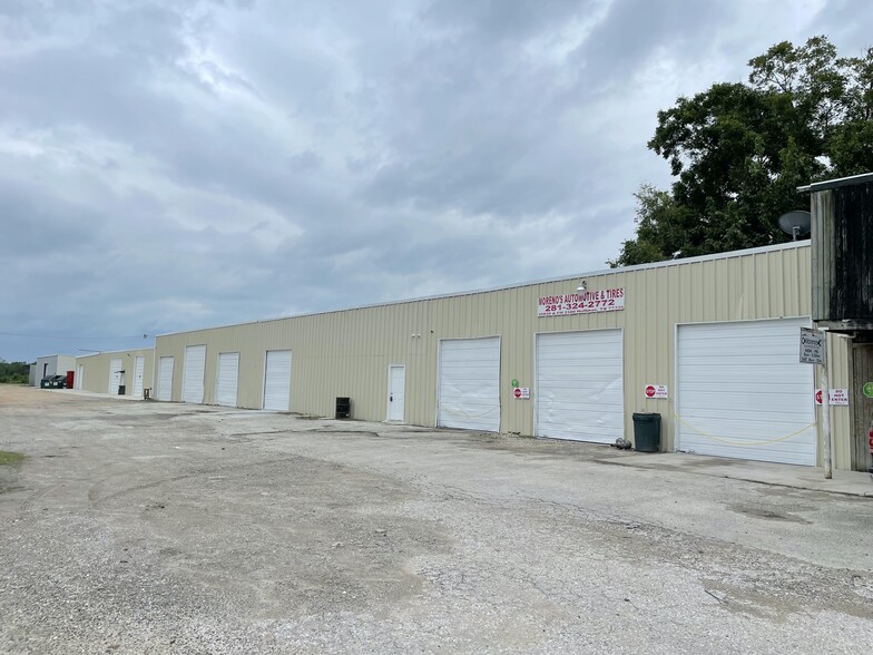 Primary Photo Of 25930 FM 2100 Rd, Huffman Light Distribution For Sale