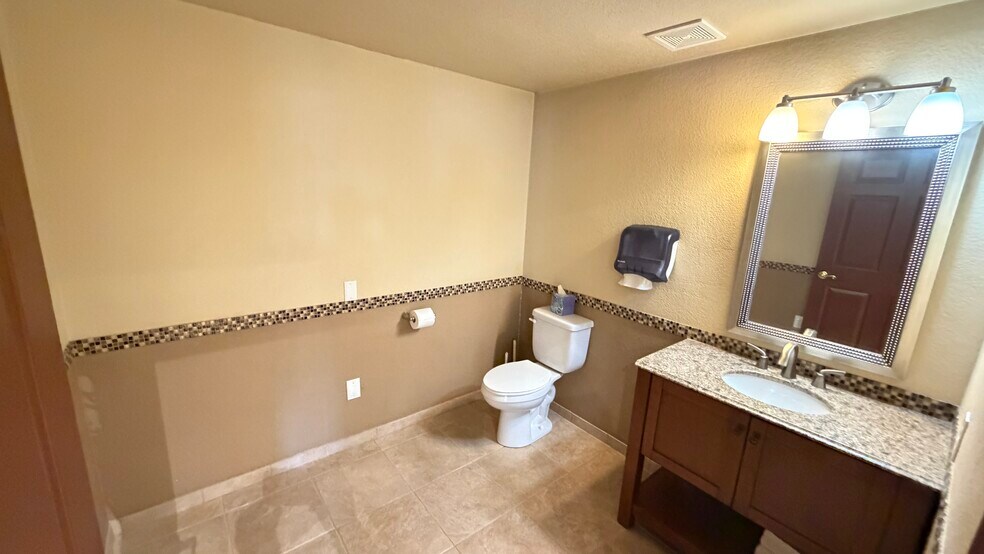 More Photos Of 1492 Us Highway 395 N, Gardnerville Unknown For Lease