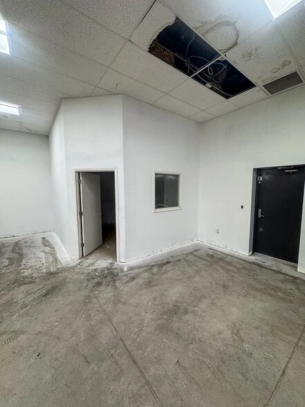 More Photos Of 640 W Centennial Blvd, Casa Grande Warehouse For Lease