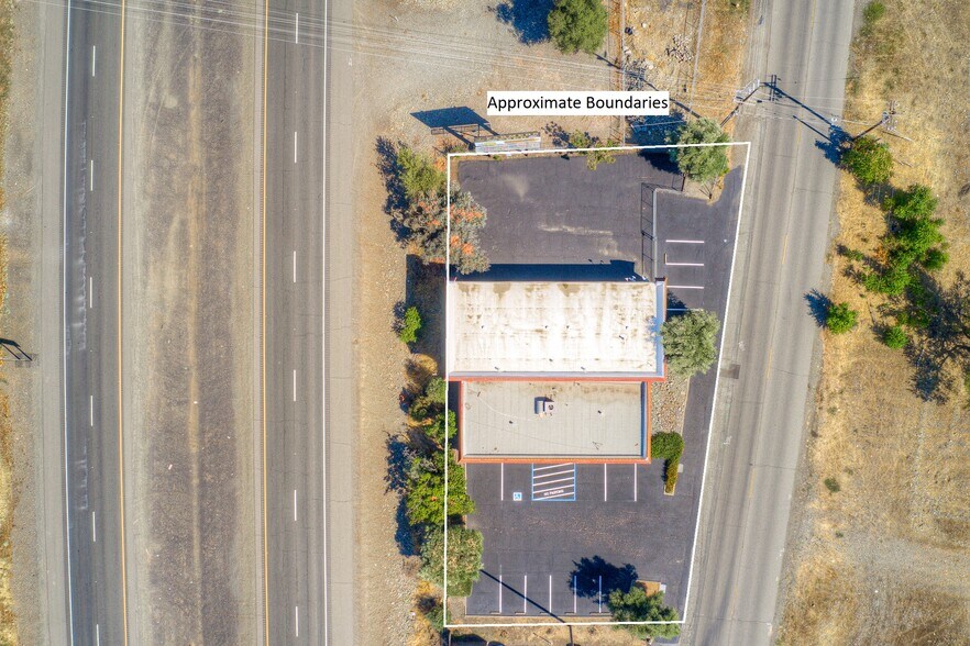 More Photos Of 2950 Feather River Blvd, Oroville Light Distribution For Sale