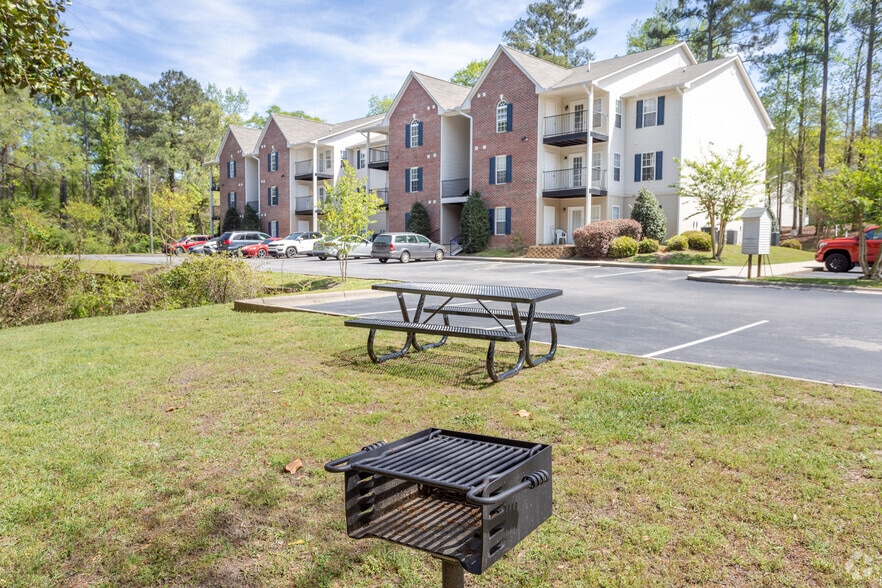 More Photos Of 4029 Professional Dr, Hope Mills Apartments For Sale