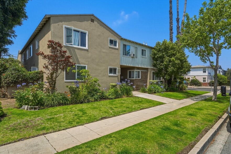 More Photos Of 11401 Washington Pl, Los Angeles Apartments For Sale