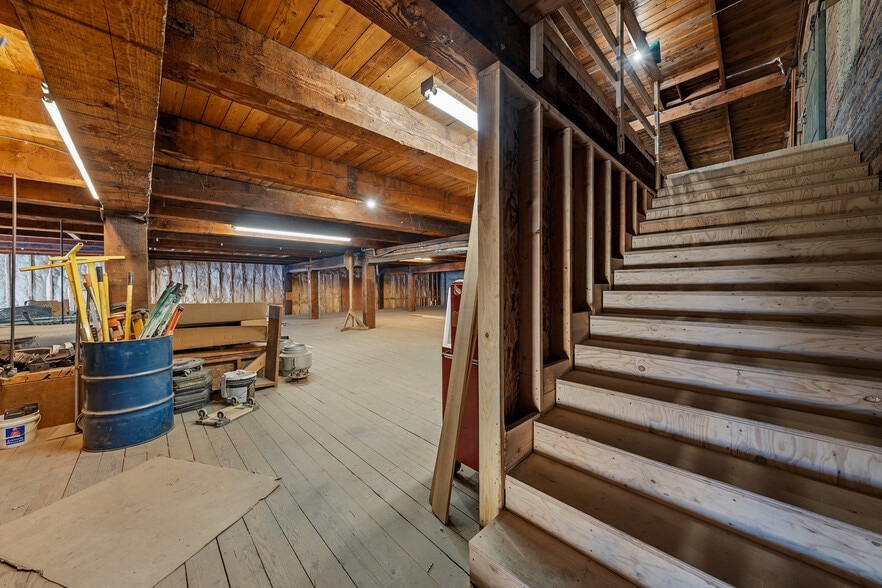 More Photos Of 316 Front St, Medford Specialty For Sale