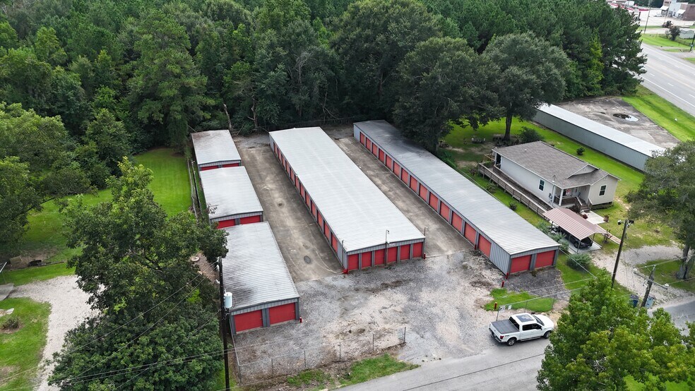 More Photos Of 4497 Main St, Vidor Self Storage For Sale
