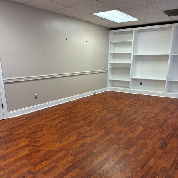 More Photos Of 457 Columbia Industrial Blvd, Evans Self Storage For Lease