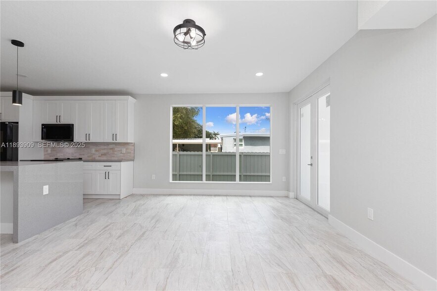 More Photos Of 2742 NW 48th St, Miami Healthcare For Sale