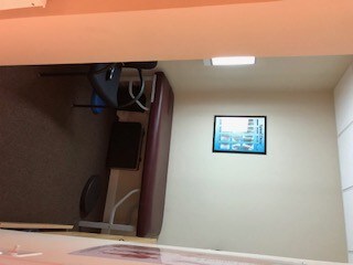 More Photos Of 1445-1457 Merchant Dr, Algonquin Medical For Sale