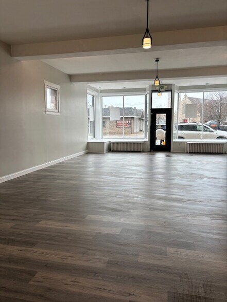 More Photos Of 1828 Indianapolis Blvd, Whiting Apartments For Lease