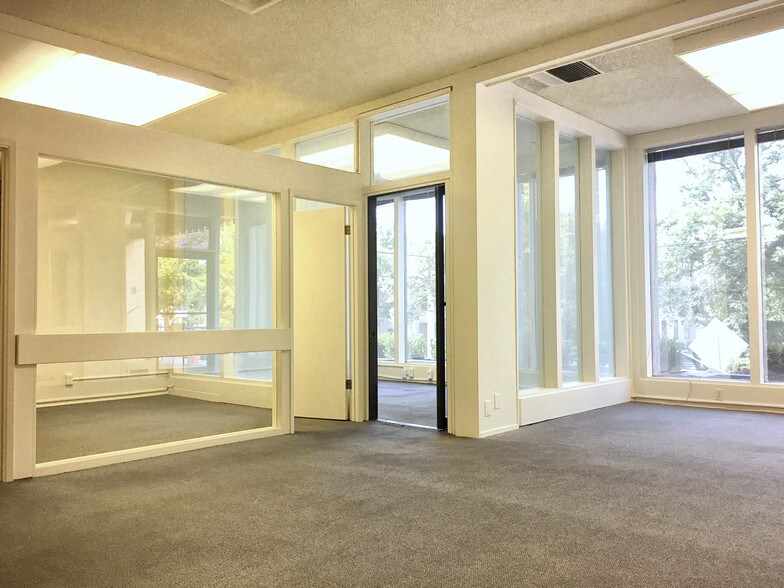 More Photos Of 900 Mission Ave, San Rafael Office For Lease