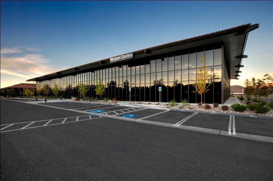 Primary Photo Of 5390 Kietzke Ln, Reno Office For Lease