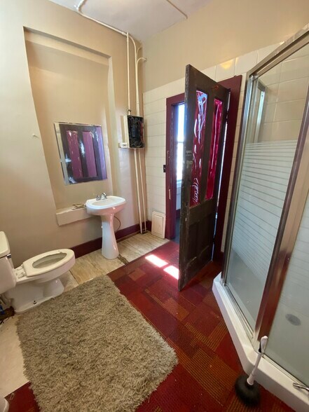 More Photos Of 208 S Lamine Ave, Sedalia Office Residential For Sale